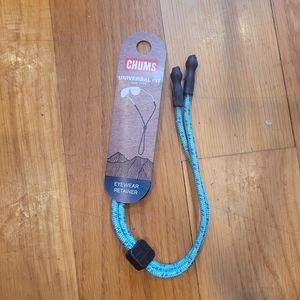 🆕️ 5/$28 Chums Eyewear Retainer